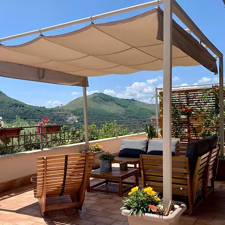 Lantgård La Terrazza Su Farfa Castelnuovo di Farfa