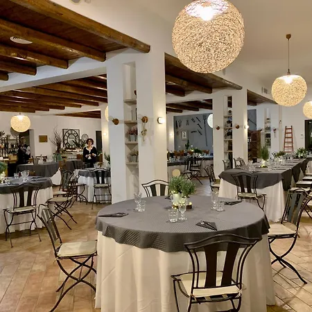 Lantgård La Terrazza Su Farfa *